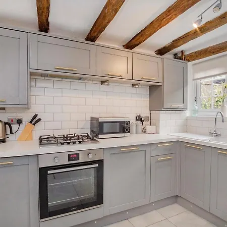 Holiday home The Mount Hideaway With Hot Tub York