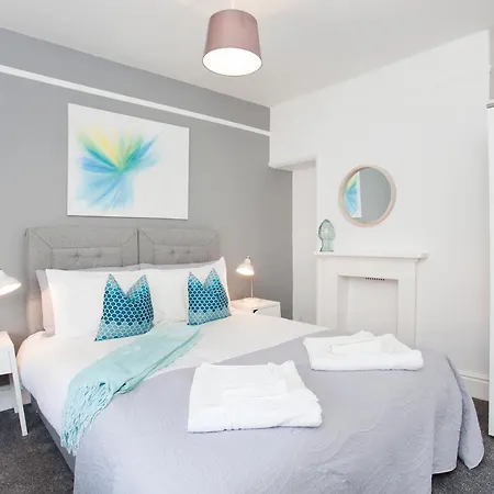 The Mount Hideaway With Hot Tub 3*